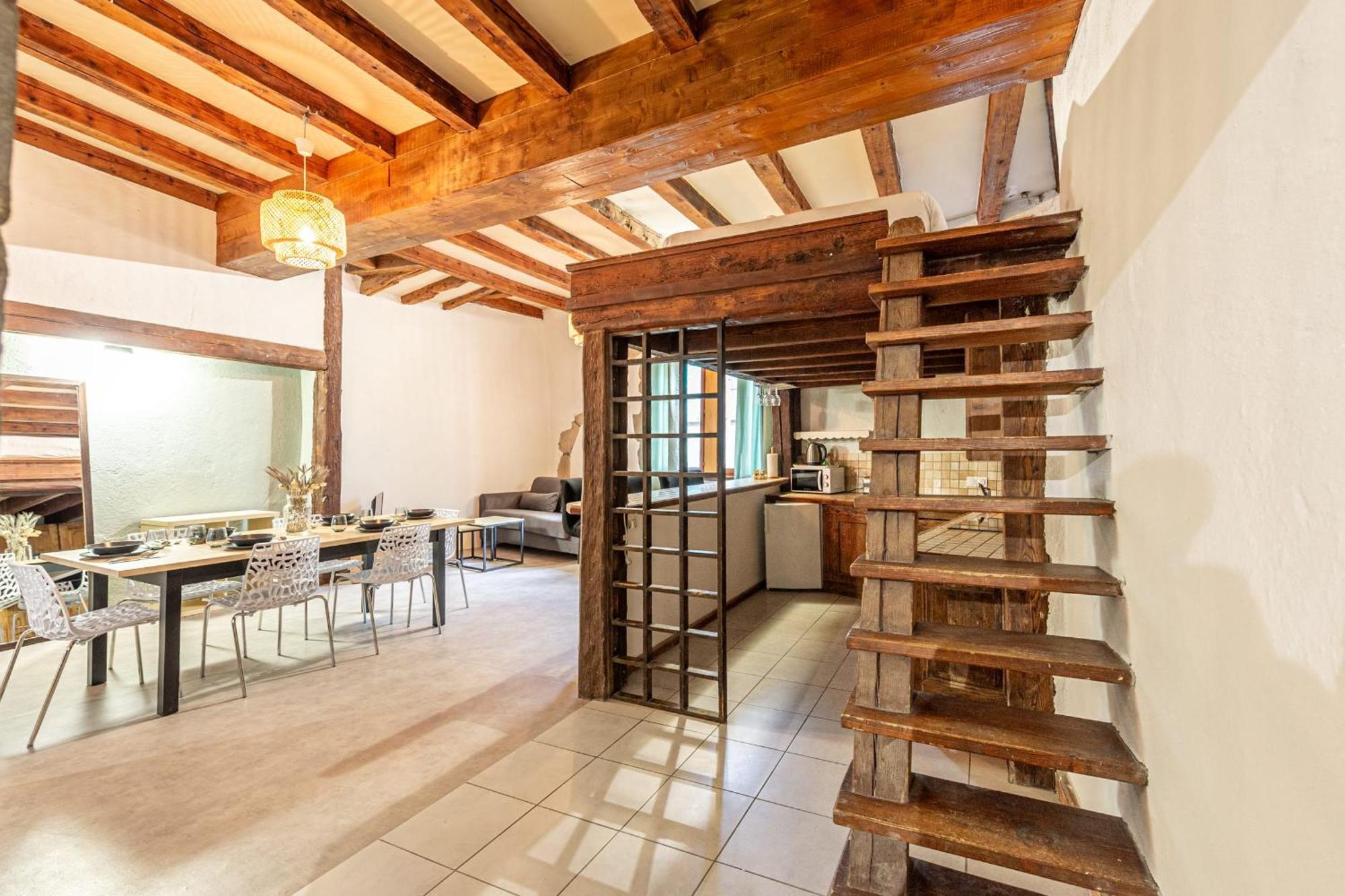 Apartment L'atypique Au Bord Du Thiou *